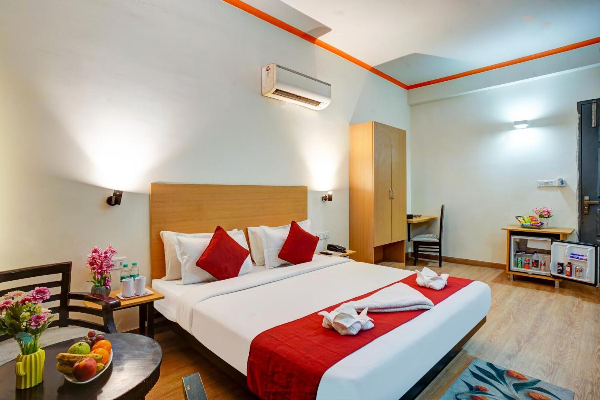 Hotel Noida Express Exterior foto
